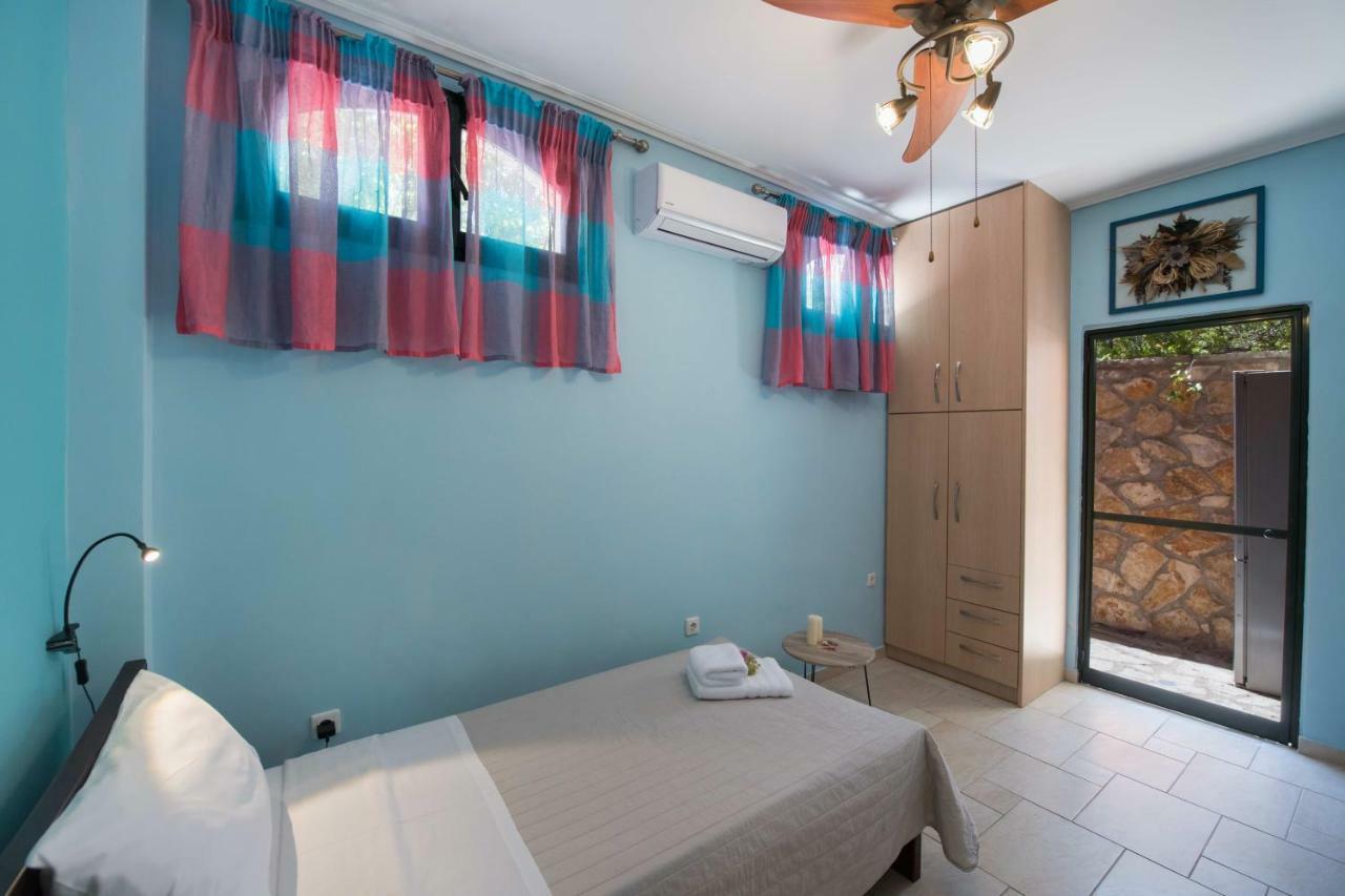 Aloe Villa Apolpaina エクステリア 写真