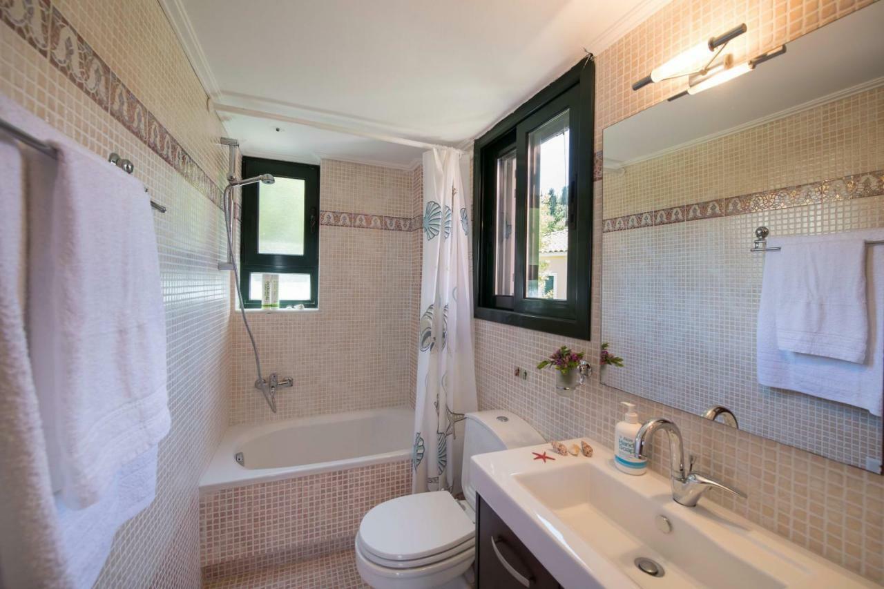 Aloe Villa Apolpaina エクステリア 写真